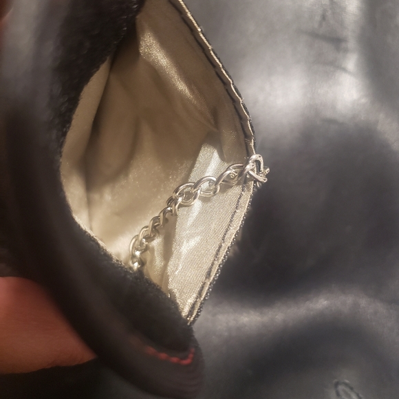 Faraday Bags (for car keys) 2 pack Medium - Picture 4 of 7